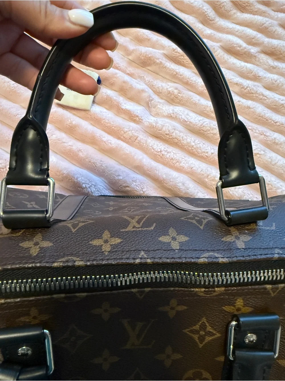 Louis Vuitton 100% authentic